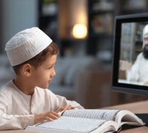Beginner student learning Quran online with guidance from a qualified Quran teacher
